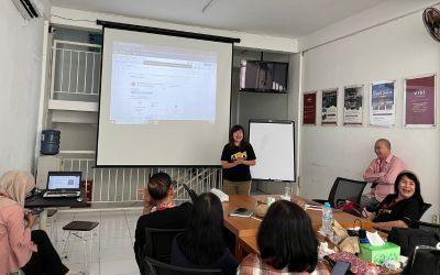 Suasana program mentoring bersama agen properti di A&A Indonesia.