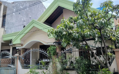 Rumah Kuldesak di Jambangan Surabaya