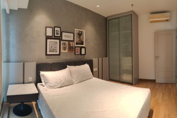 Apartemen The Peak - Surabaya Pusat