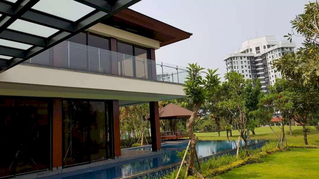 Rumah di Kawasan Graha Family