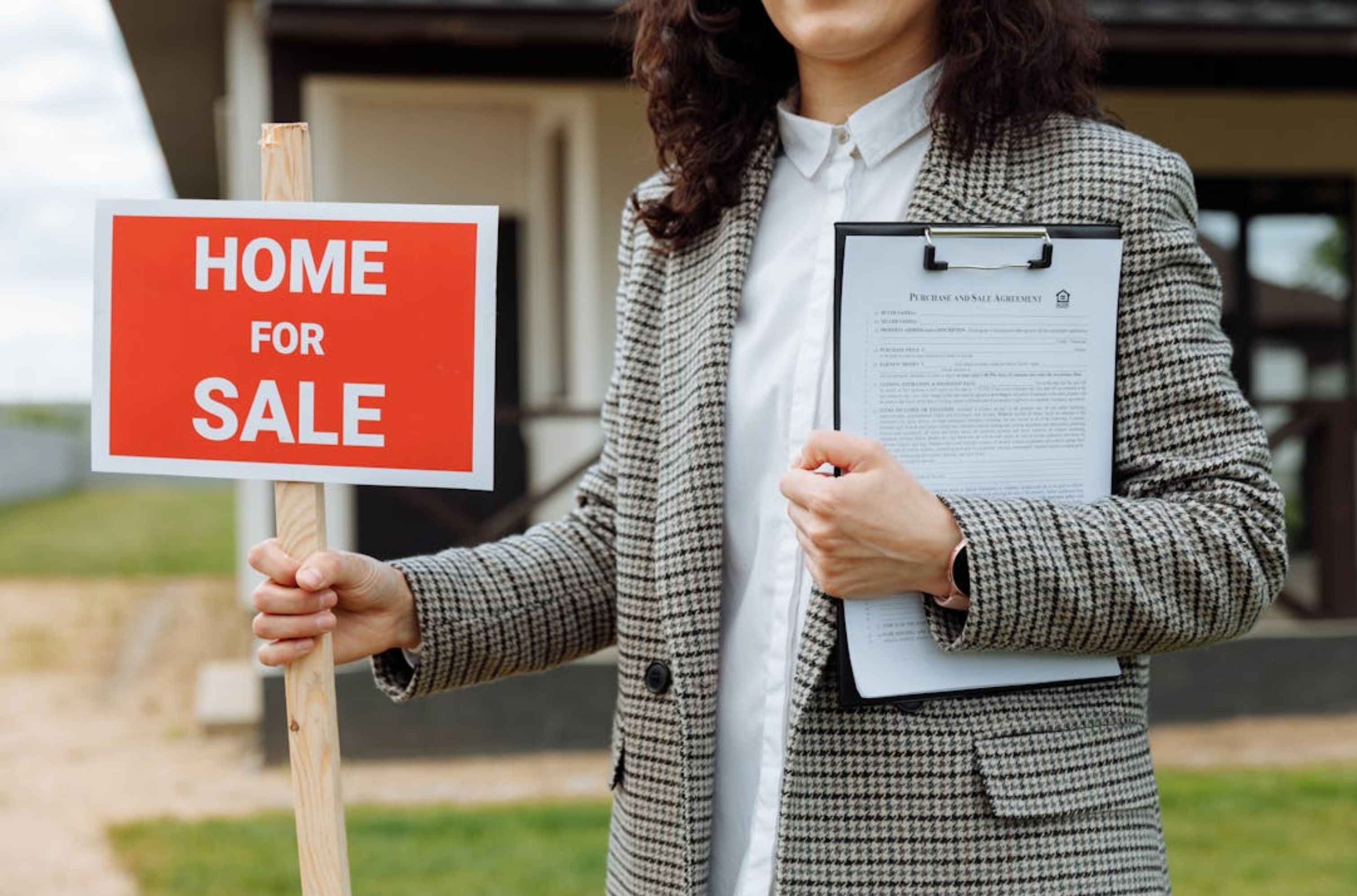 5 Fungsi Spanduk Properti Untuk Strategi Pemasaran Agen Properti