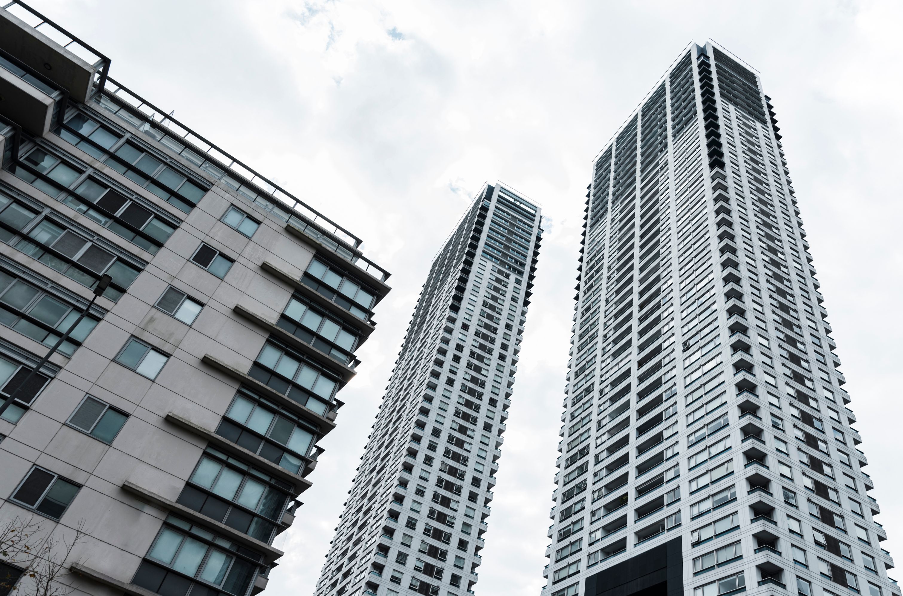 Apartemen Mewah di Surabaya, Cocok Untuk Hunian dan Investasi