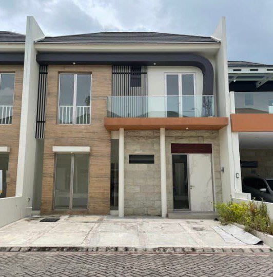 Dijual Rumah Bagus dan Elegan di Garbera Greenland Menganti Gresik - Image 1