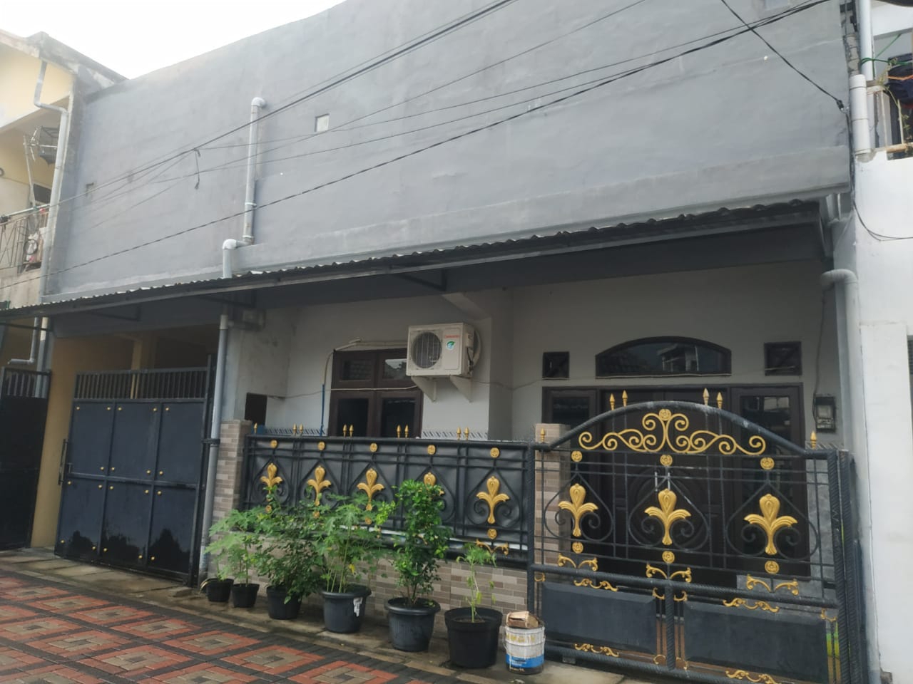 Dijual Rumah 2 Lantai Daerah Karang Asem Surabaya Timur - Image 1