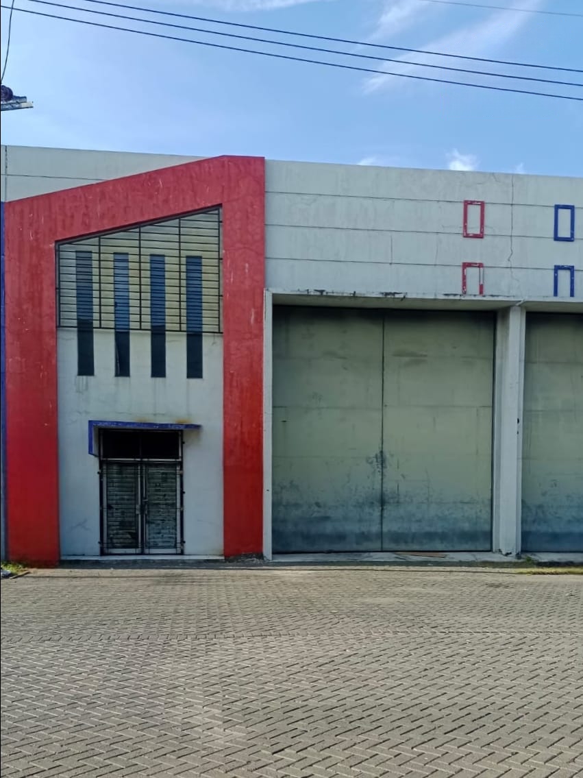 Disewakan Gudang Luas dan Bagus di Legundi Business Park Gresik - Image 1