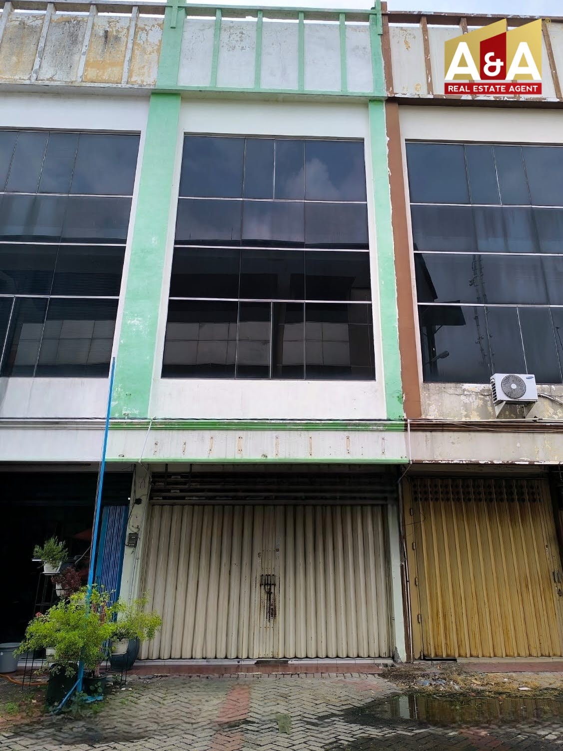 Disewakan Ruko Satelit Town Square Surabaya Barat - Image 1
