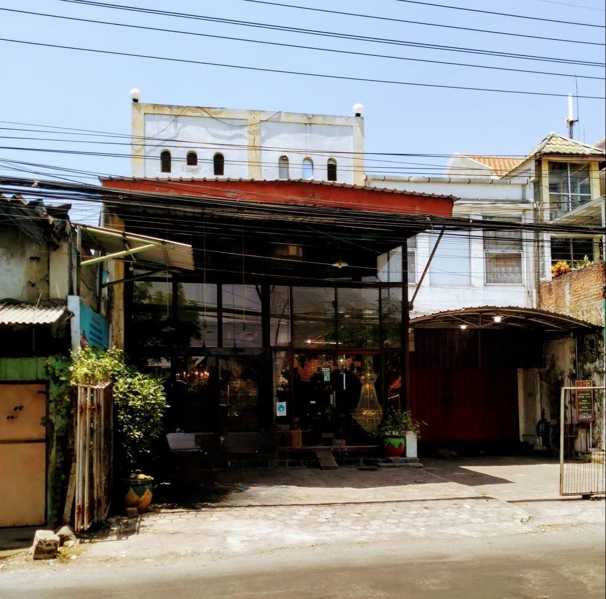 Dijual Ruko di Menur Pumpungan Surabaya Timur Cocok Usaha dan Hunian - Image 1