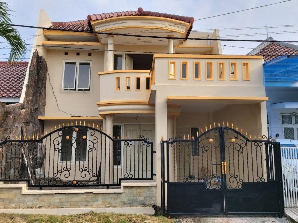 Dijual Rumah Terawat Siap Huni di Purimas Surabaya Timur - Image 1