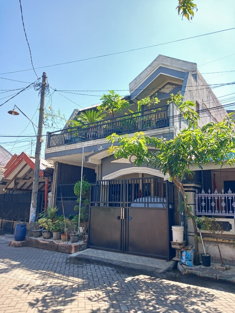 Dijual Cepat Rumah Lokasi Strategis Perumahan Kebraon Surabaya Selatan - Image 1