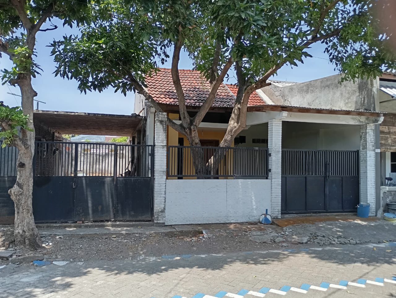 Dijual Rumah Nyaman di Surya Asri 2 Sukodono Sidoarjo - Image 1