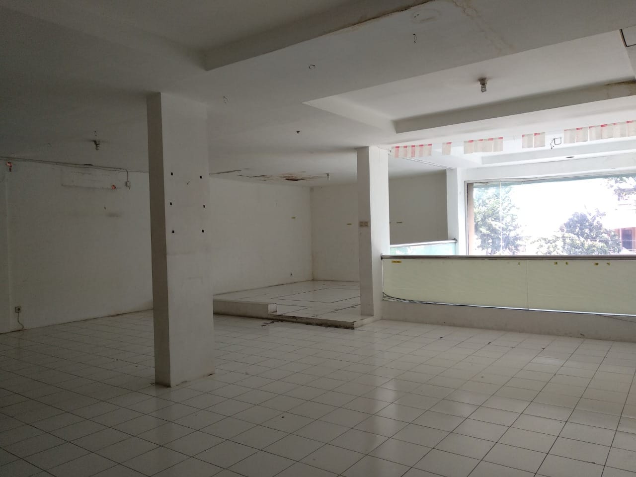 Disewakan Ruko Strategis di Ngagel Jaya Selatan Surabaya Timur - Thumbnail 3