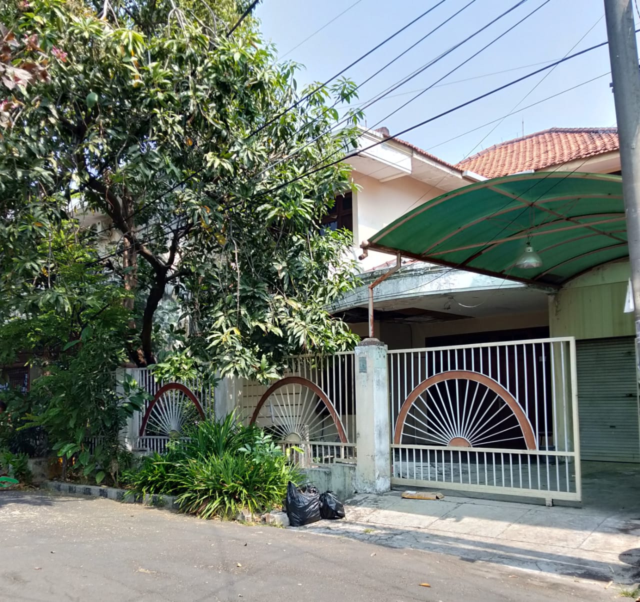 Dijual Rumah Darmo Permai Utara Surabaya Barat - Image 1