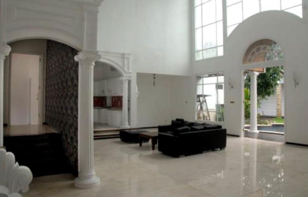 Dijual Rumah Mewah Furnished di Araya Malang - Thumbnail 3