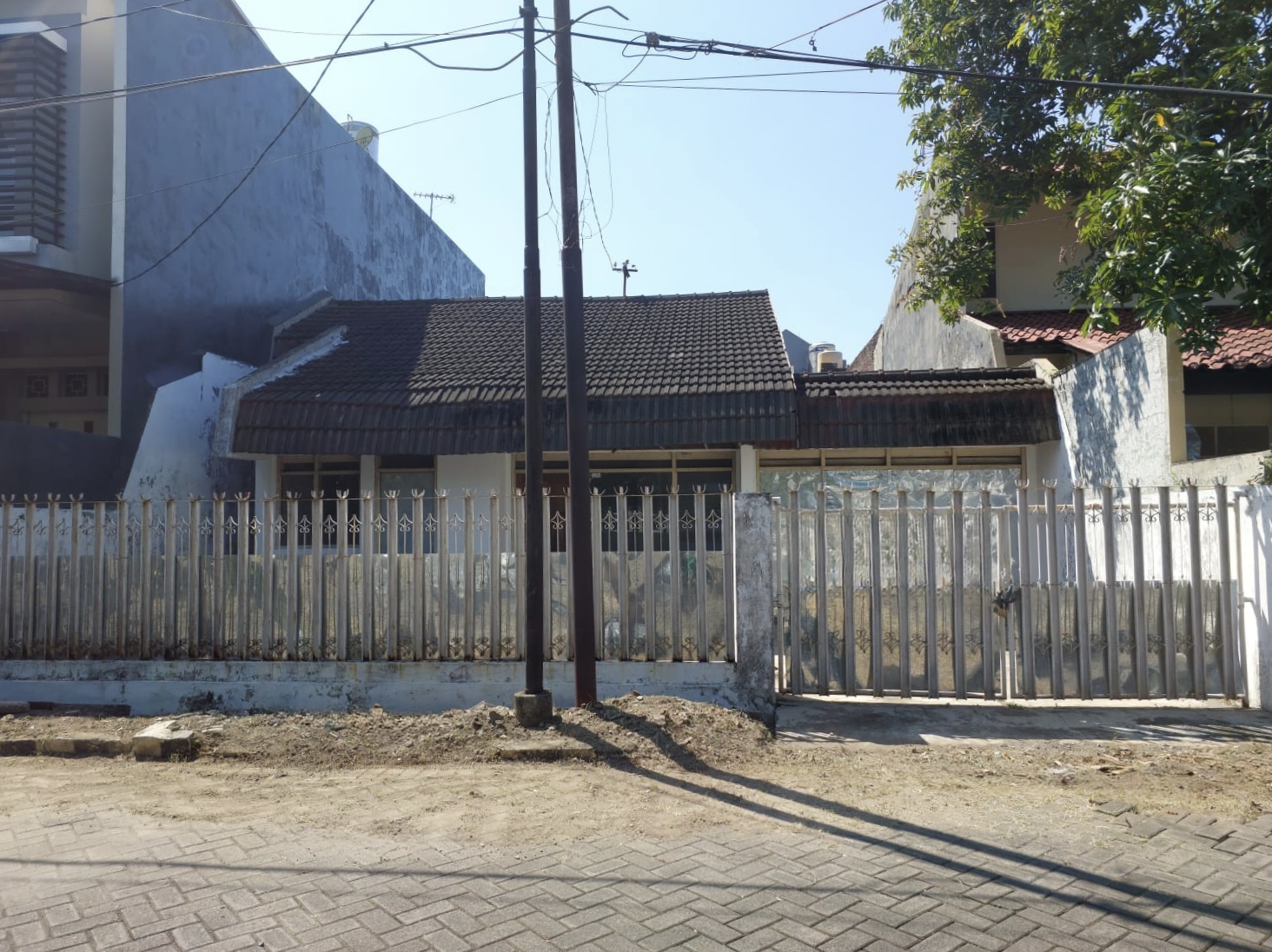 Dijual Rumah Strategis di Sidosermo Surabaya Selatan - Image 1
