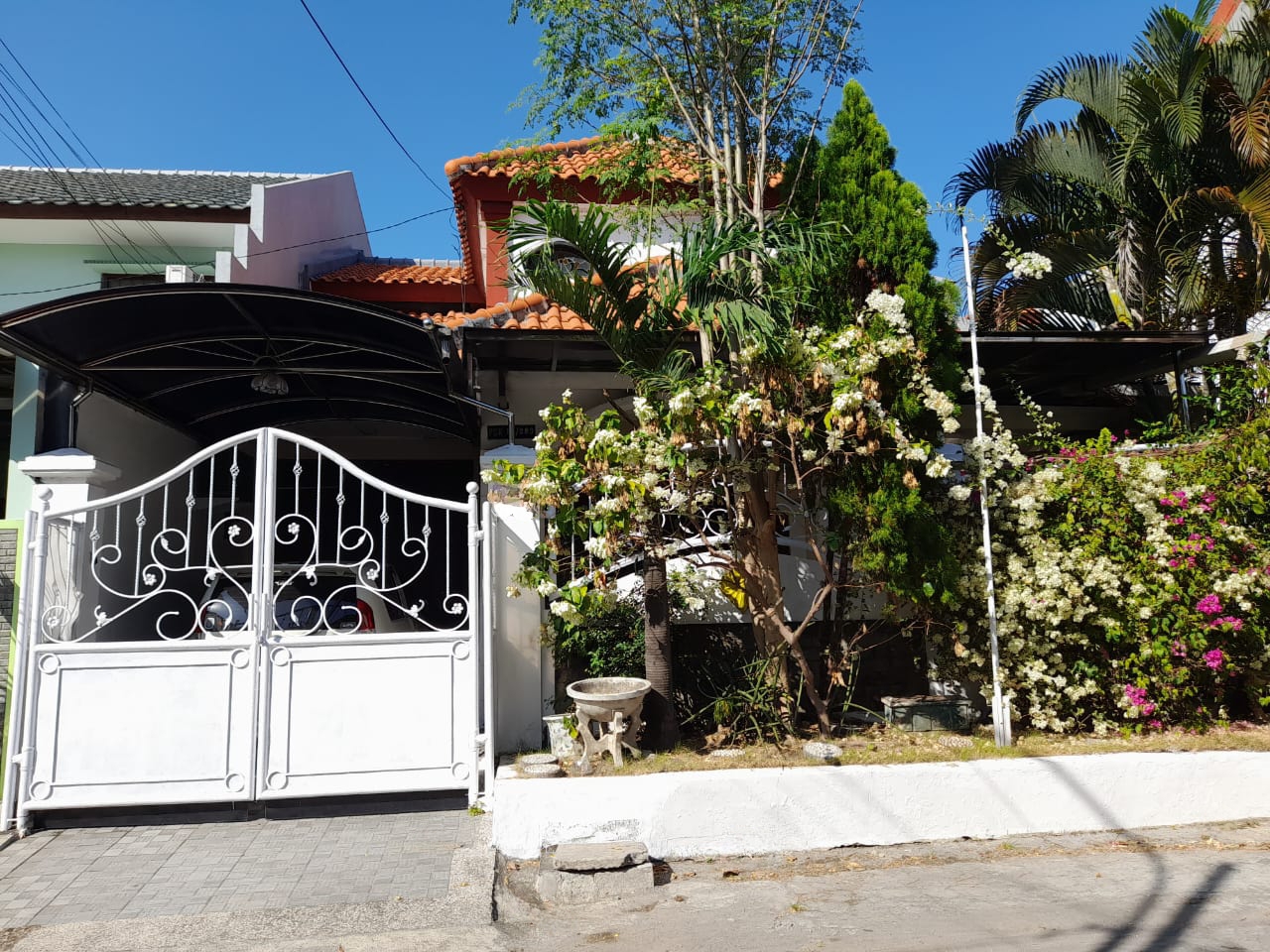 Dijual Rumah Nyaman Strategis Lokasi Sidosermo Surabaya Selatan - Image 1