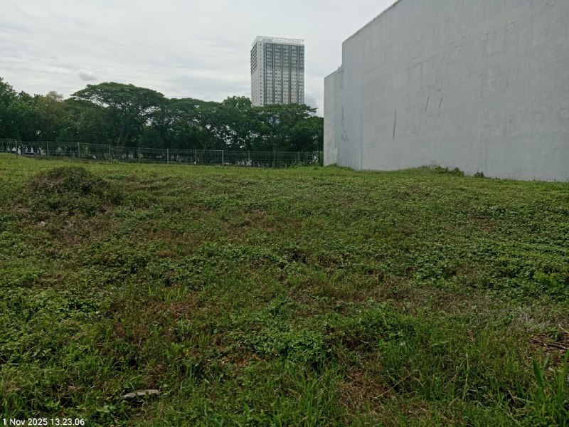 Dijual Tanah Kavling Eksklusif di Delta Golf, Citraland Utama Surabaya - Thumbnail 2