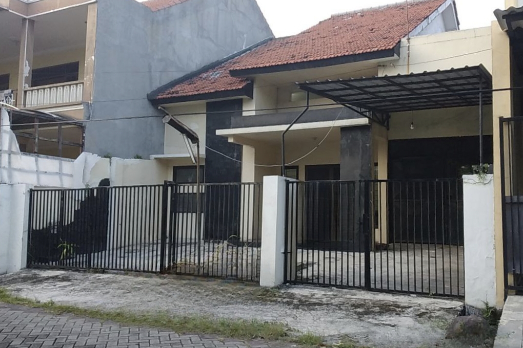 Disewakan Rumah Lokasi Strategis di Rungkut Mejoyo Utara Surabaya Timur - Image 1