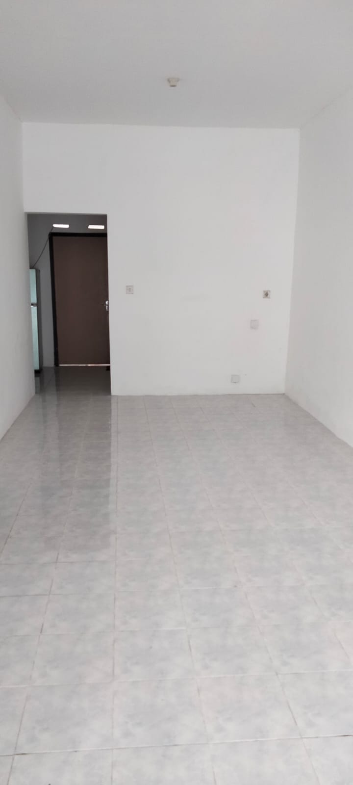 Disewakan Rumah di Rungkut Mejoyo Utara Surabaya Selatan Luas dan Fugsional - Thumbnail 2