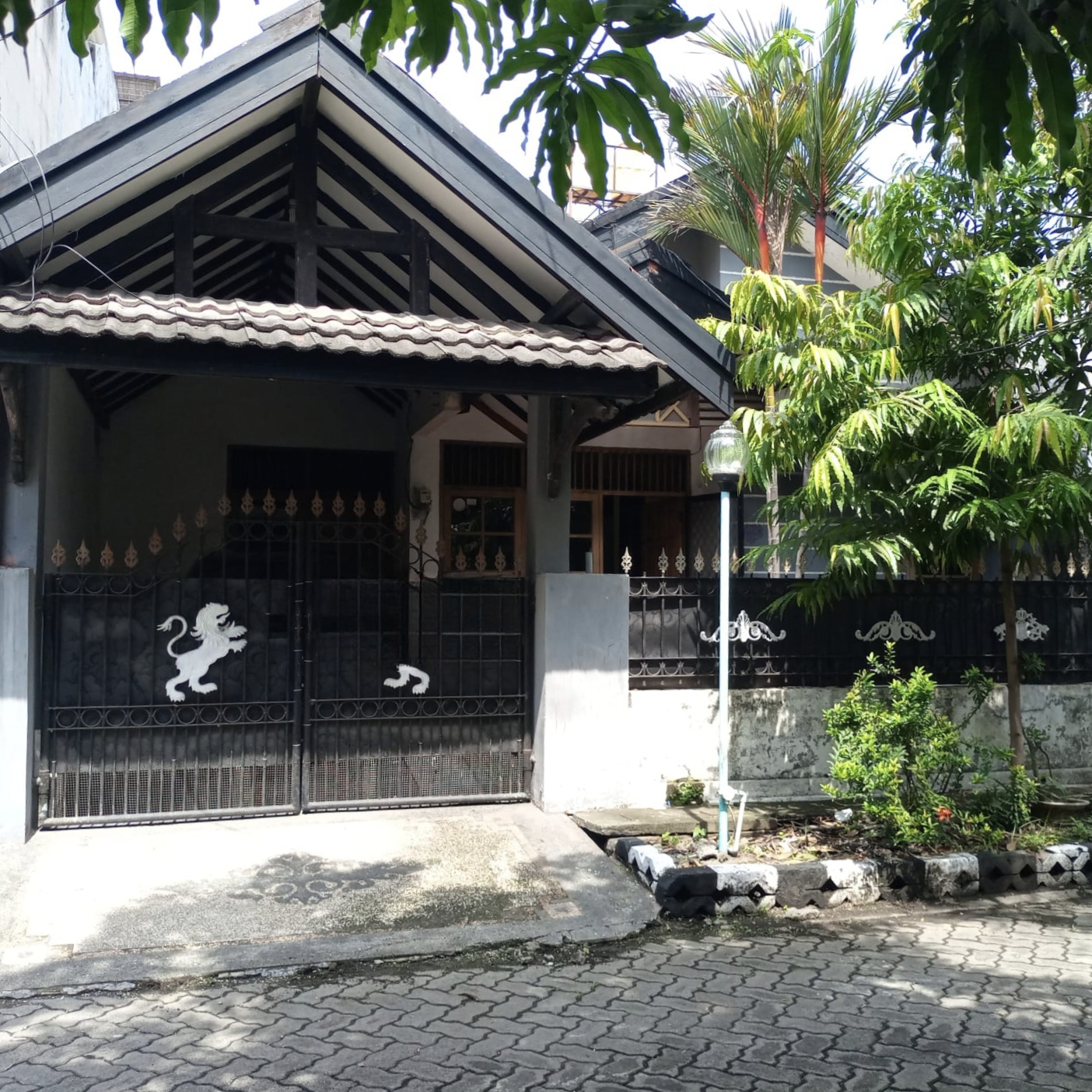 Dijual Rumah Siap Huni Lokasi Strategis di Wisma Permai Sidoarjo - Image 1