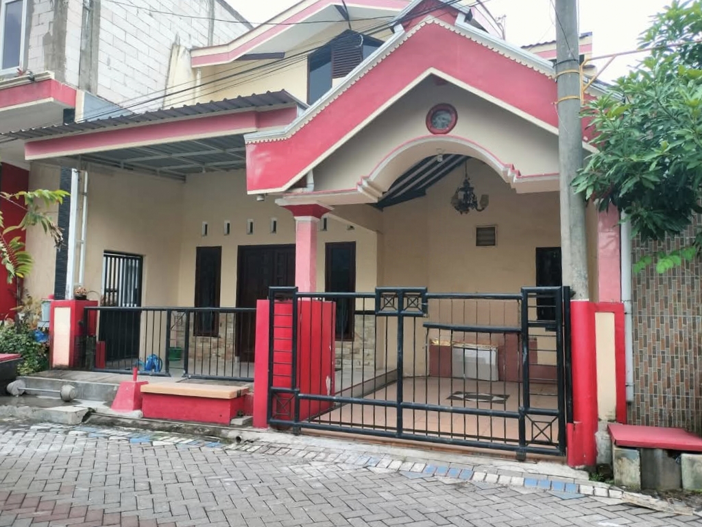 Dijual Rumah Siap Huni di Bluru Permai Sidoarjo - Image 1