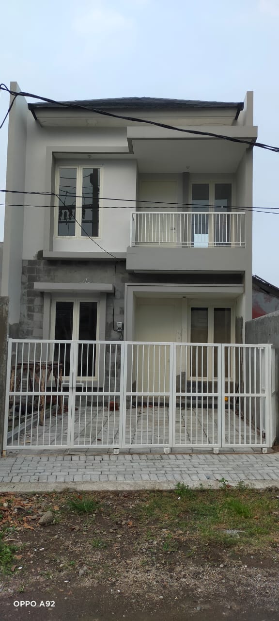 Jual Rumah 2 Lantai Minimalis Siap Huni Griya Babatan Mukti - Image 1