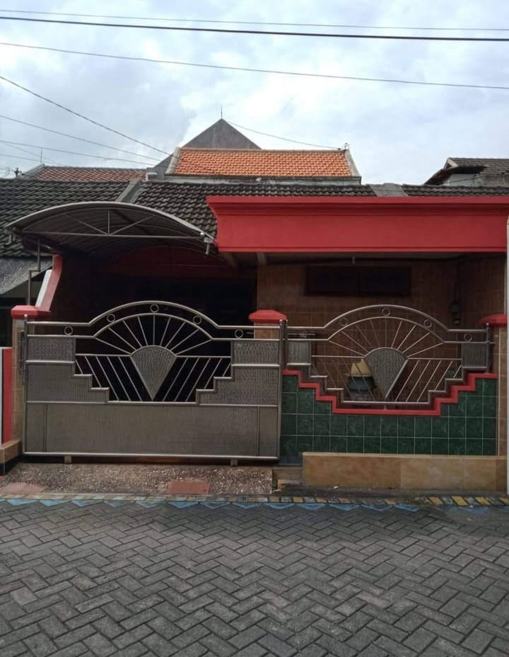 Dijual Rumah di Perum Gunung Sari Indah Surabaya Selatan - Image 1