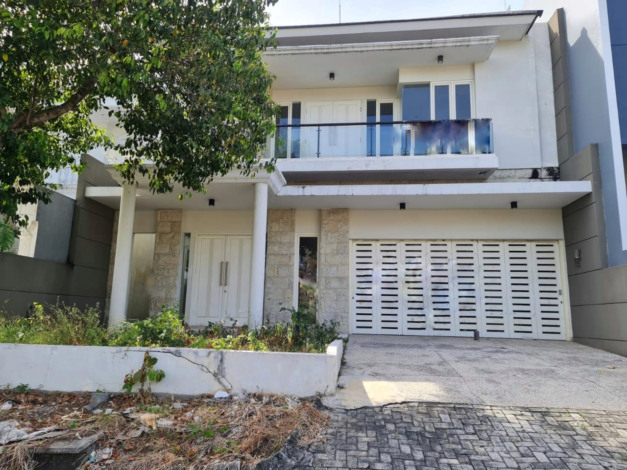 Dijual Rumah Minimalis di Selat Golf Citraland Surabaya Barat - Image 1