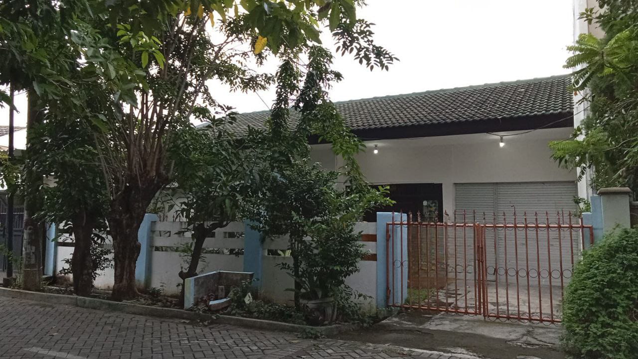 Dijual Rumah Lokasi Kutisari Indah Surabaya Selatan - Image 1