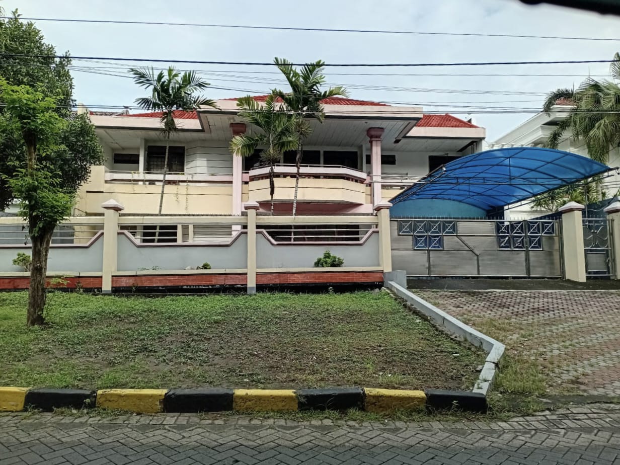 Dijual Rumah Komersial Lokasi Raya Darmo Harapan Surabaya Barat - Image 1