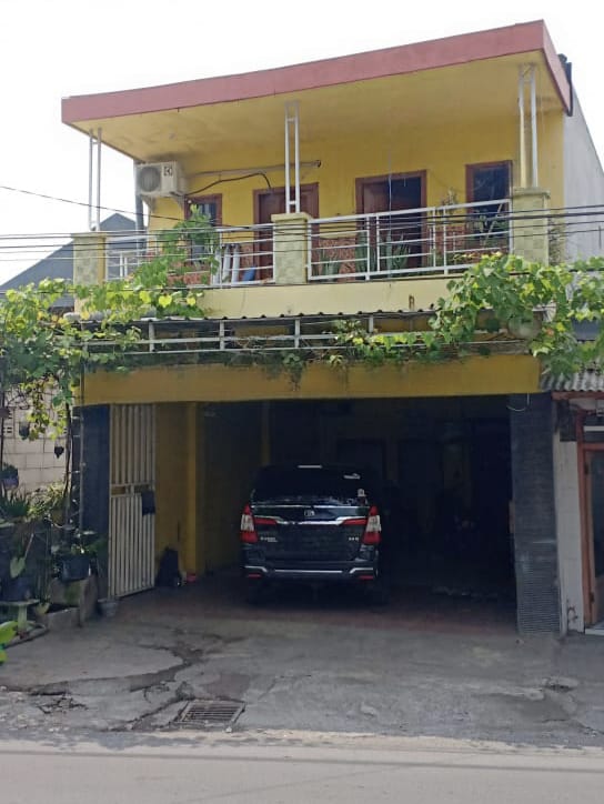 Dijual Rumah Lokasi Strategis di Jambangan Surabaya Selatan - Image 1