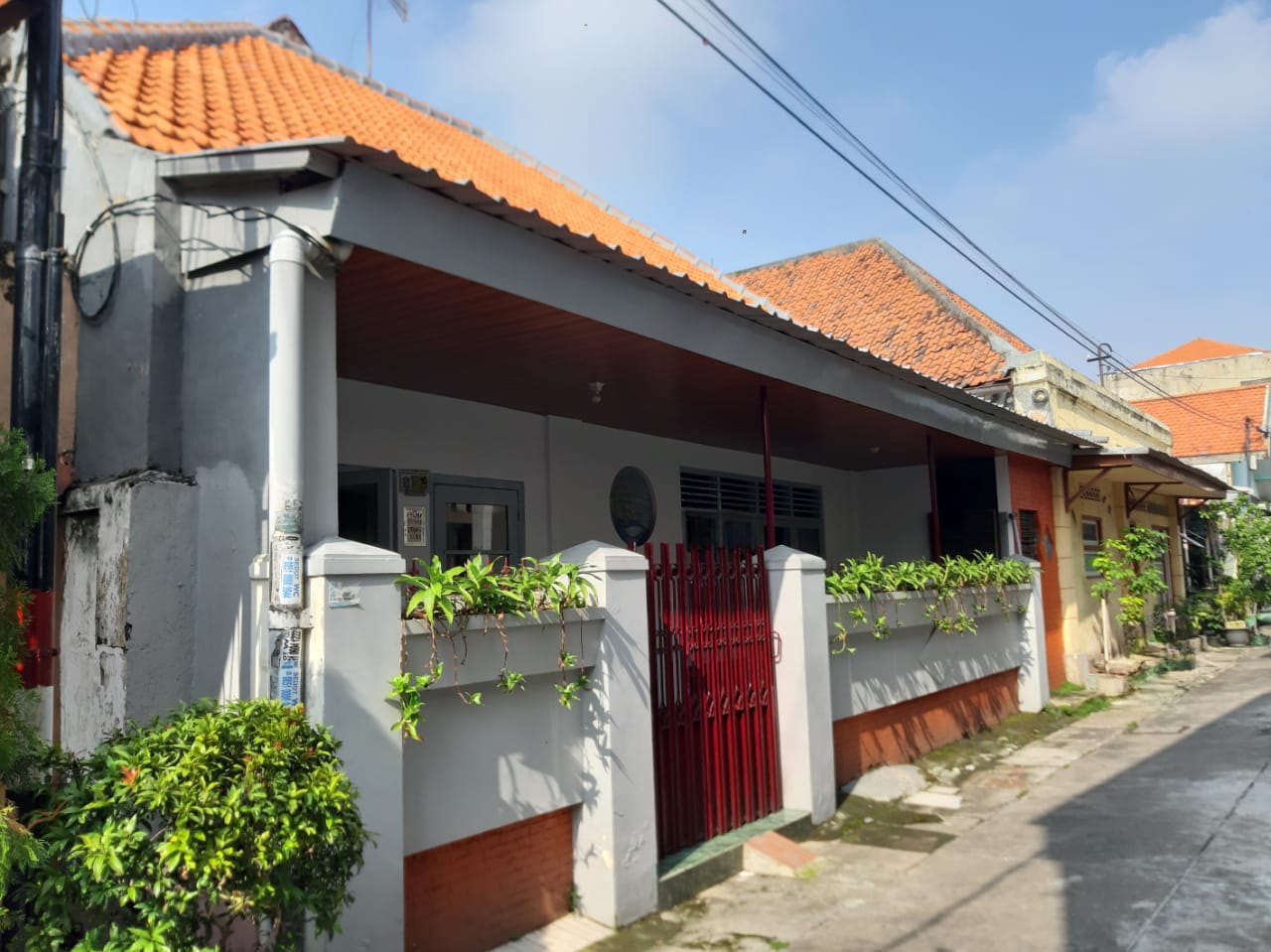 Dijual Rumah di Area Strategis Pecindilan Surabaya Pusat - Image 1