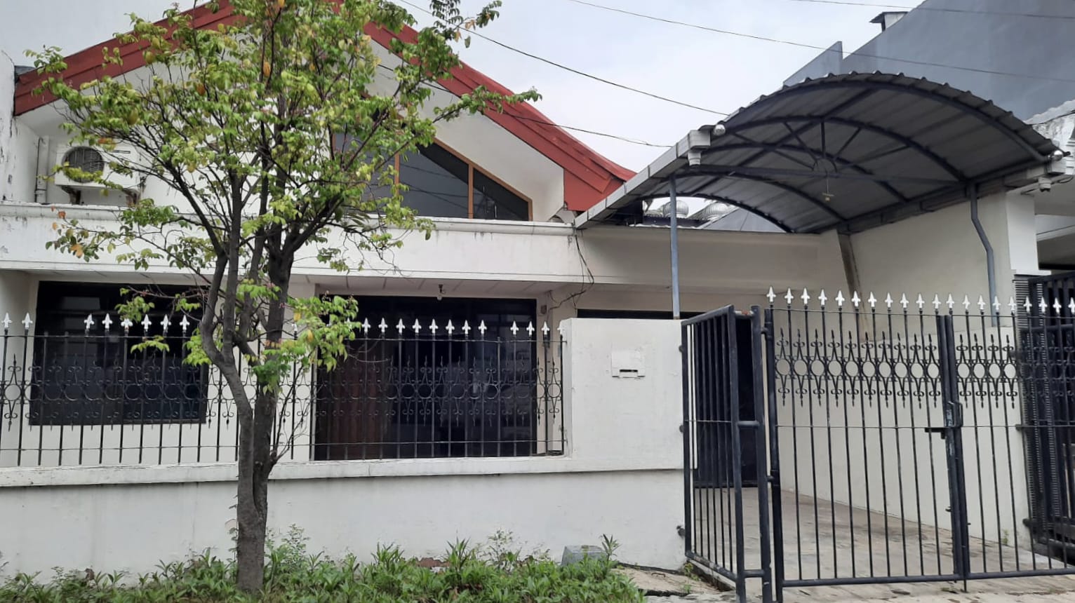 Dijual/disewakan Rumah Siap Huni di Perumahan Wisma Mukti Surabaya Timur - Image 1