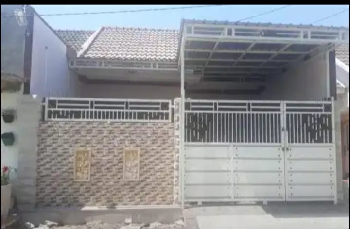Dijual Rumah Nyaman di Green River Park Surabaya Barat - Image 1