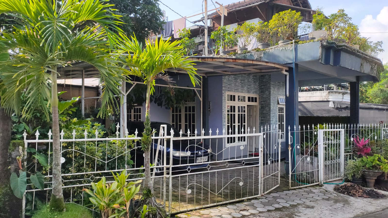 Dijual Rumah 2 Lantai di Kawasan Asri Cemara Kipas Batu - Image 1