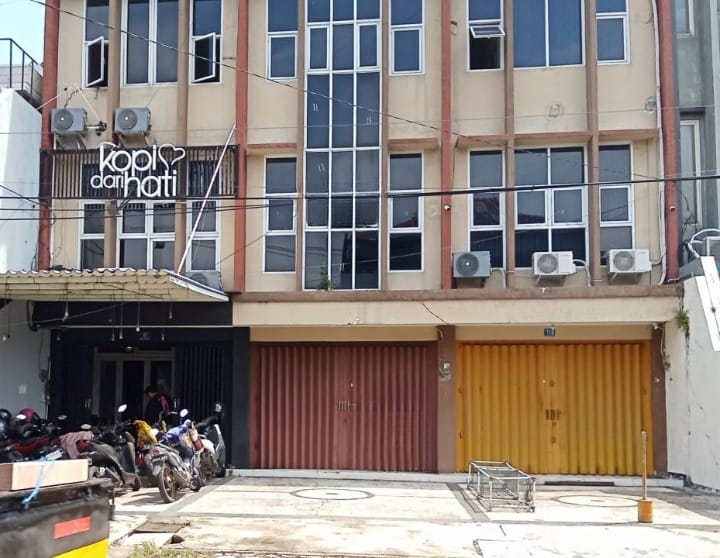 Disewakan Ruko Strategis di Kutisari Surabaya Selatan - Image 1