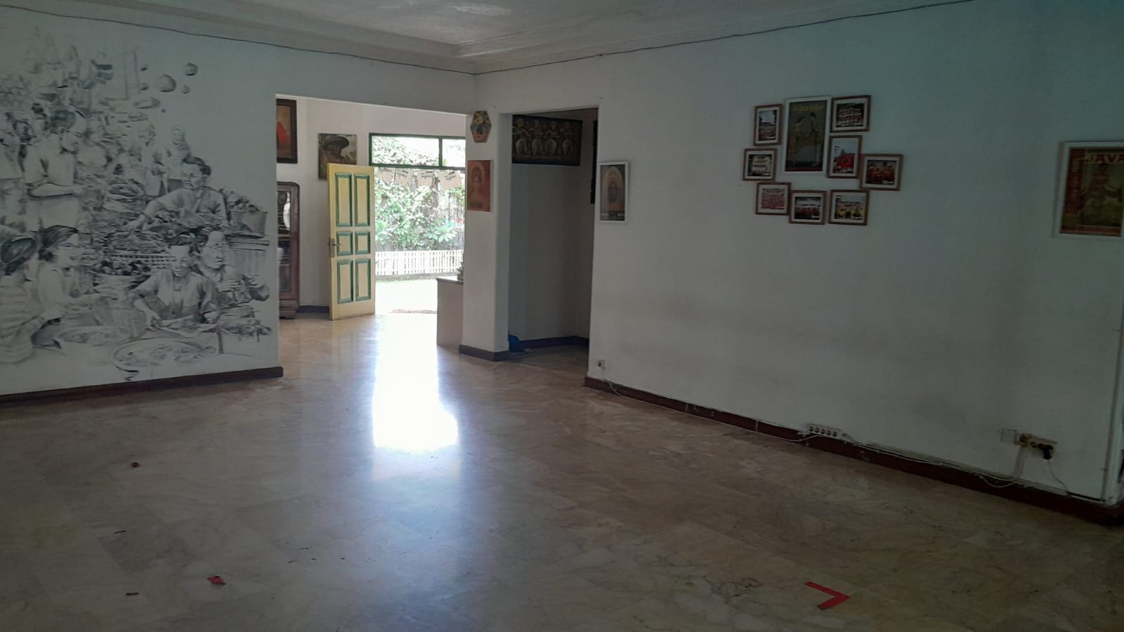 Dijual Rumah Mewah Halaman Luas di Ampera Cilandak Jakarta Selatan - Thumbnail 3