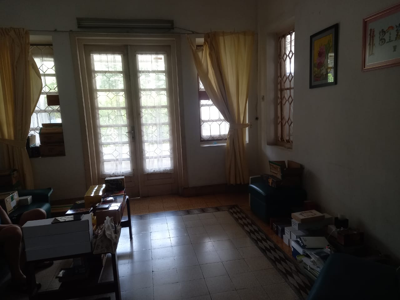 Disewakan Rumah Strategis di Pusat Kota Surabaya - Thumbnail 4