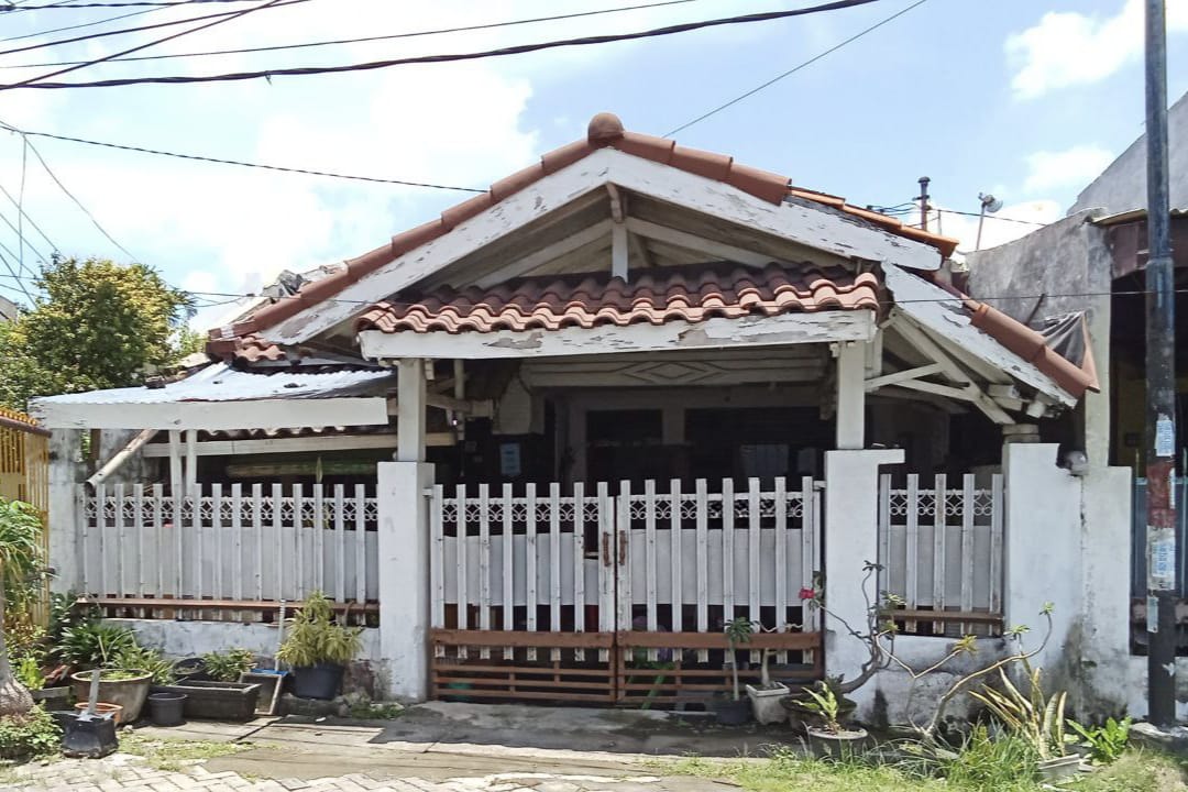 Dijual Rumah Nyaman di Perak Barat Surabaya Utara - Image 1