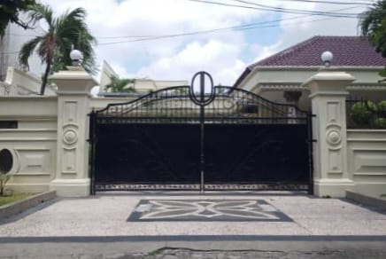 Dijual Rumah Mewah Strategis di Jemur Andayani Surabaya Selatan - Image 1