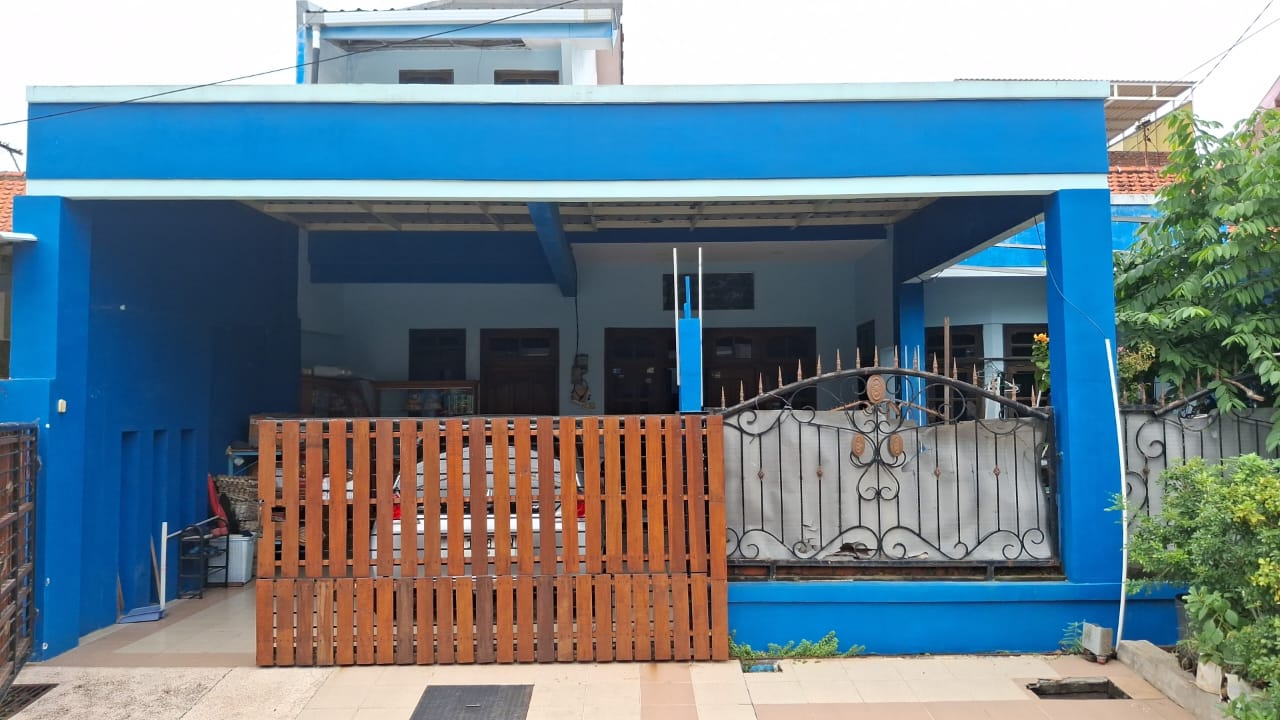 Dijual Cepat Rumah Lokasi Strategis di Tenggilis Mejoyo Surabaya Timur - Image 1