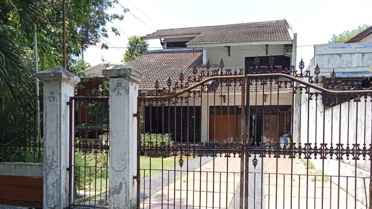 Dijual Rumah Lokasi Strategis Raya Tenggilis Surabaya Timur - Image 1