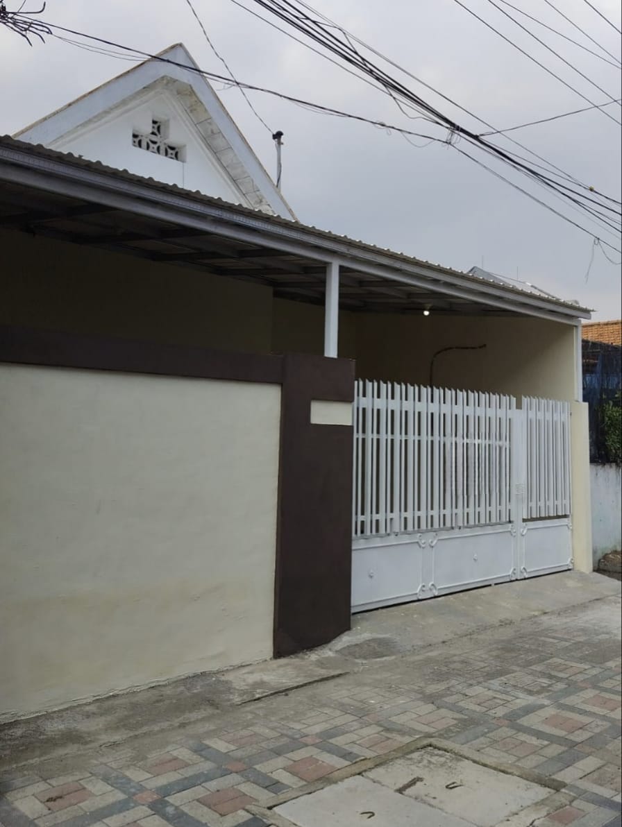 Dijual/disewakan Rumah Siap Huni Lokasi Donokerto Surabaya Pusat - Image 1