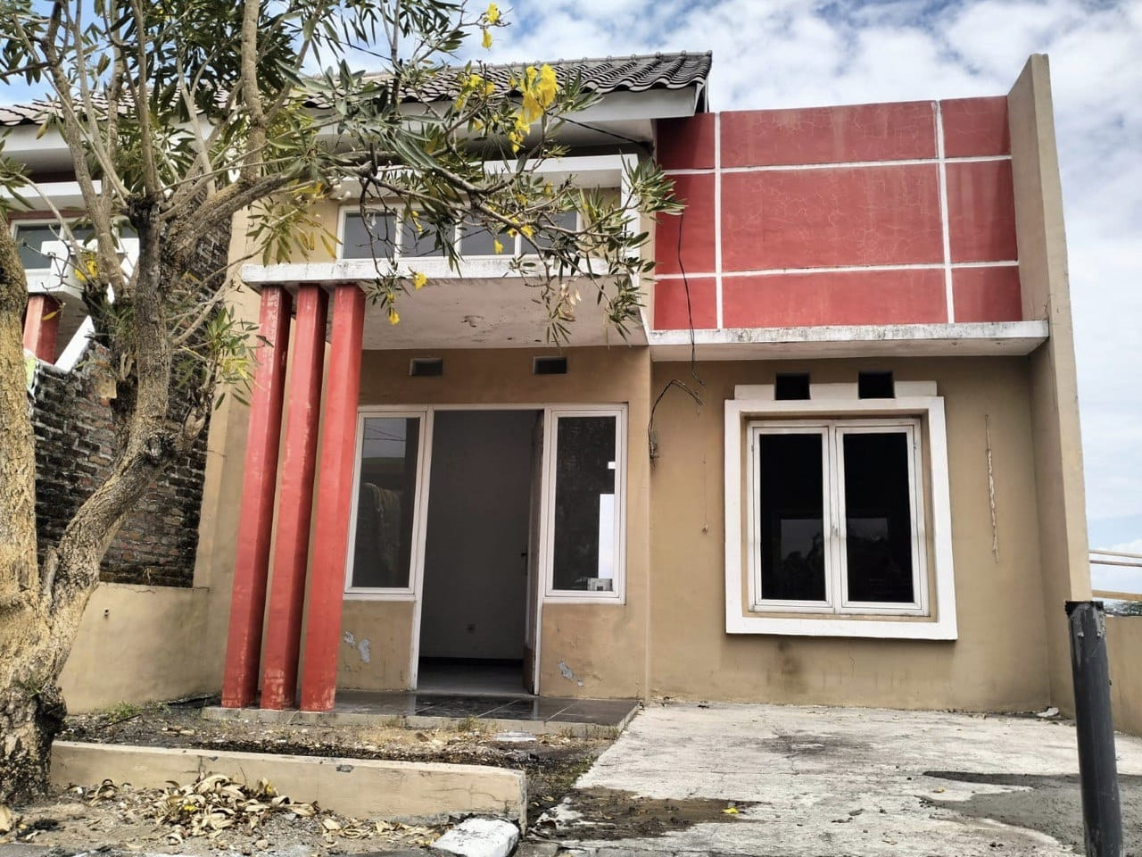 Dijual Lelang Rumah Praktis di Metro Regency Sedati Sidoarjo Harga Murah - Image 1