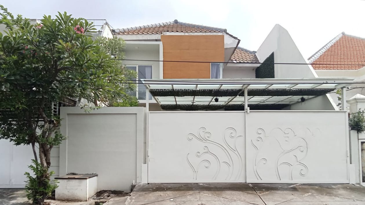Dijual Rumah Nyaman Terawat di Pucang Anom Surabaya Timur - Image 1