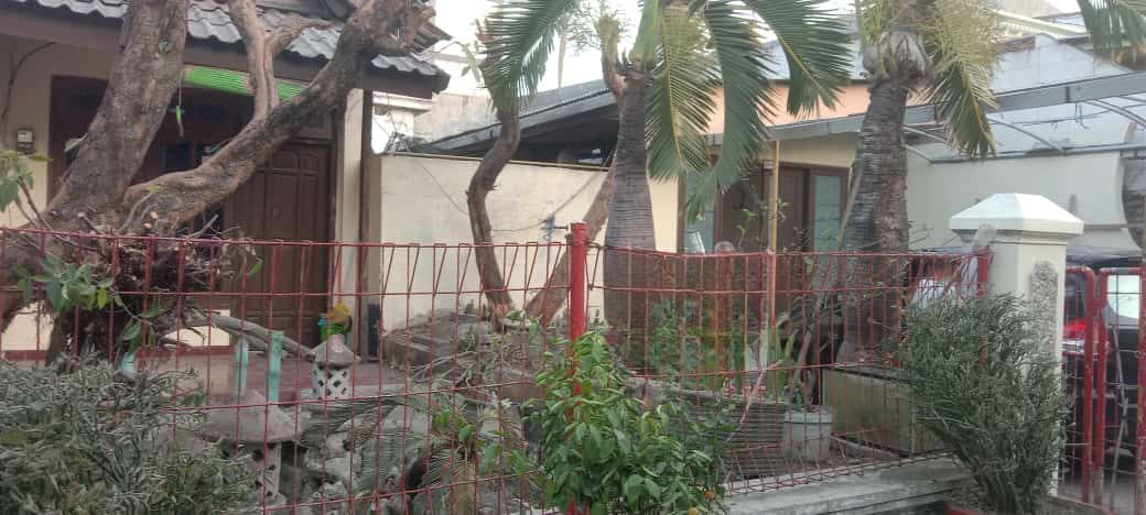 Dijual Rumah Siap Huni di Krukah Selatan Surabaya Timur - Image 1