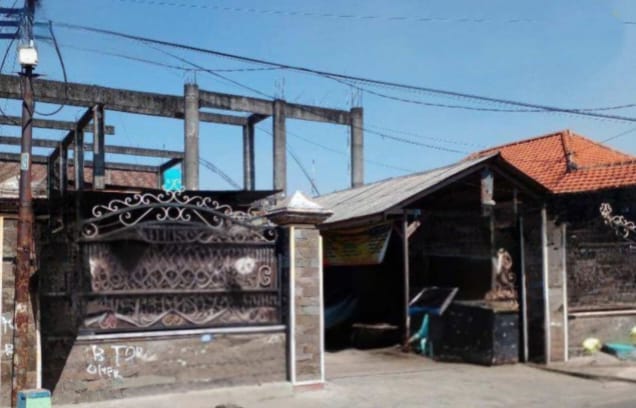 Gudang Strategis di Jambangan Surabaya Selatan Dijual Lelang - Image 1