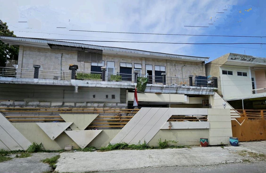 Dijual Lelang Rumah Kost Premium di Villa Kalijudan Indah Surabaya Timur - Image 1