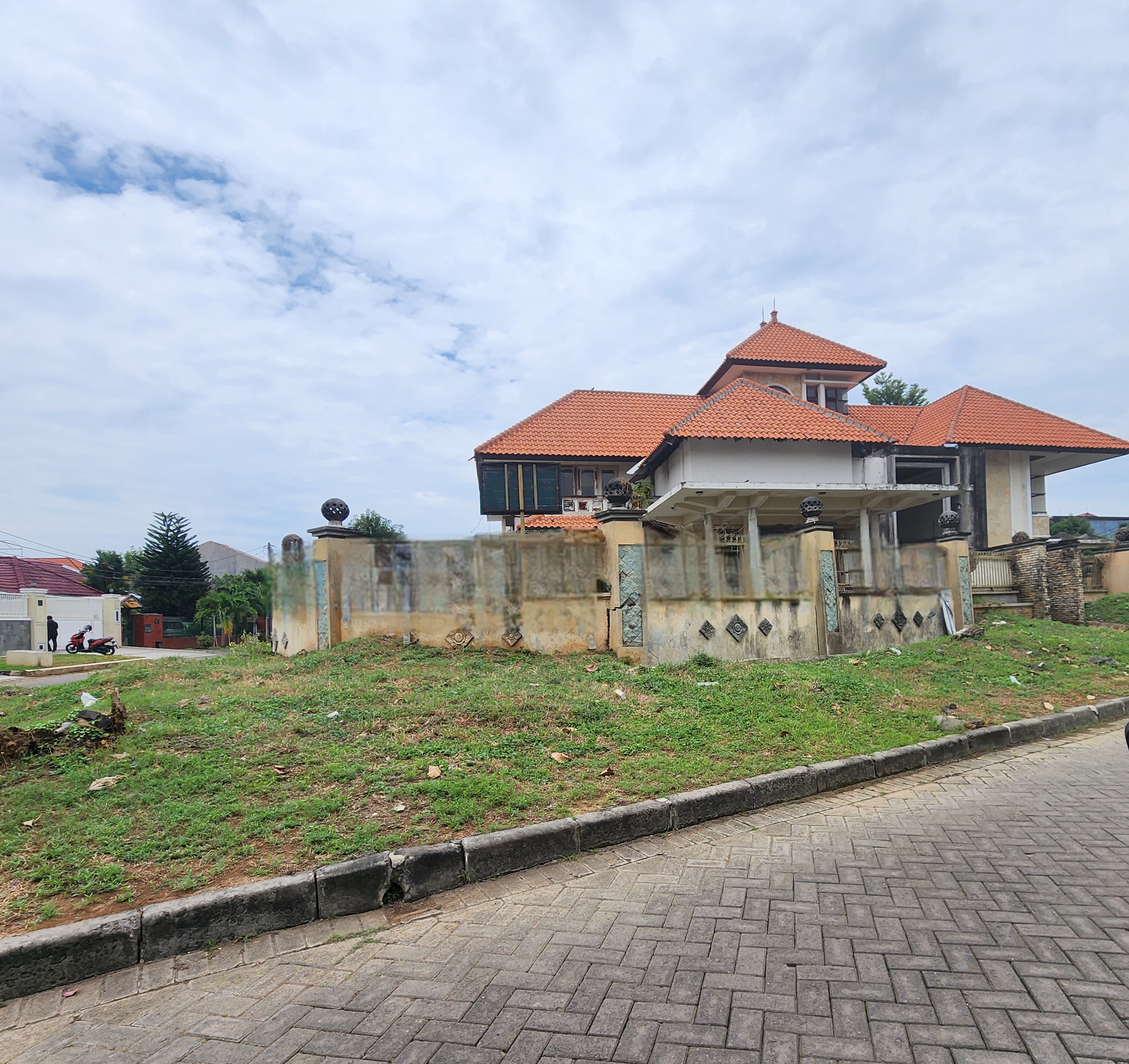 Rumah Dijual Darmo Sentosa Jajar Tunggal Surabaya Barat Dekat Tol Satelit - Image 1