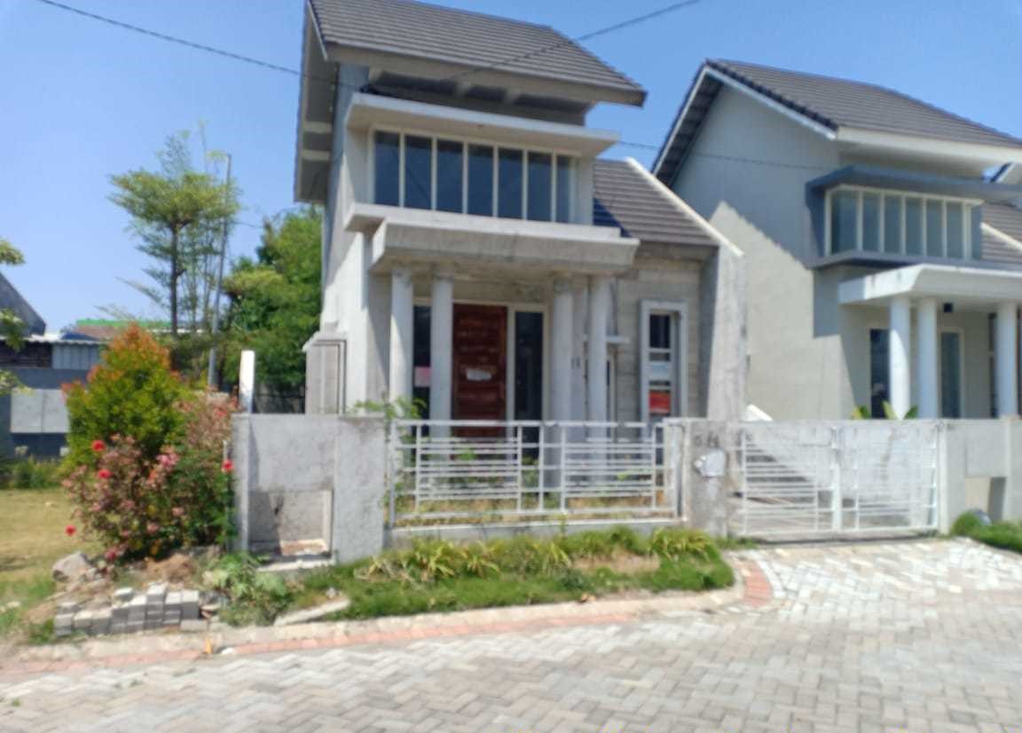 Dijual Rumah Minimalis Modern di Blukid Residence 3 Rangkah Kidul Sidoarjo - Image 1