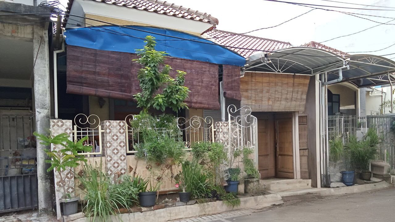 Dijual Rumah Nyaman dan Strategis di Graha Kebonsari Elveka Surabaya Selatan - Image 1
